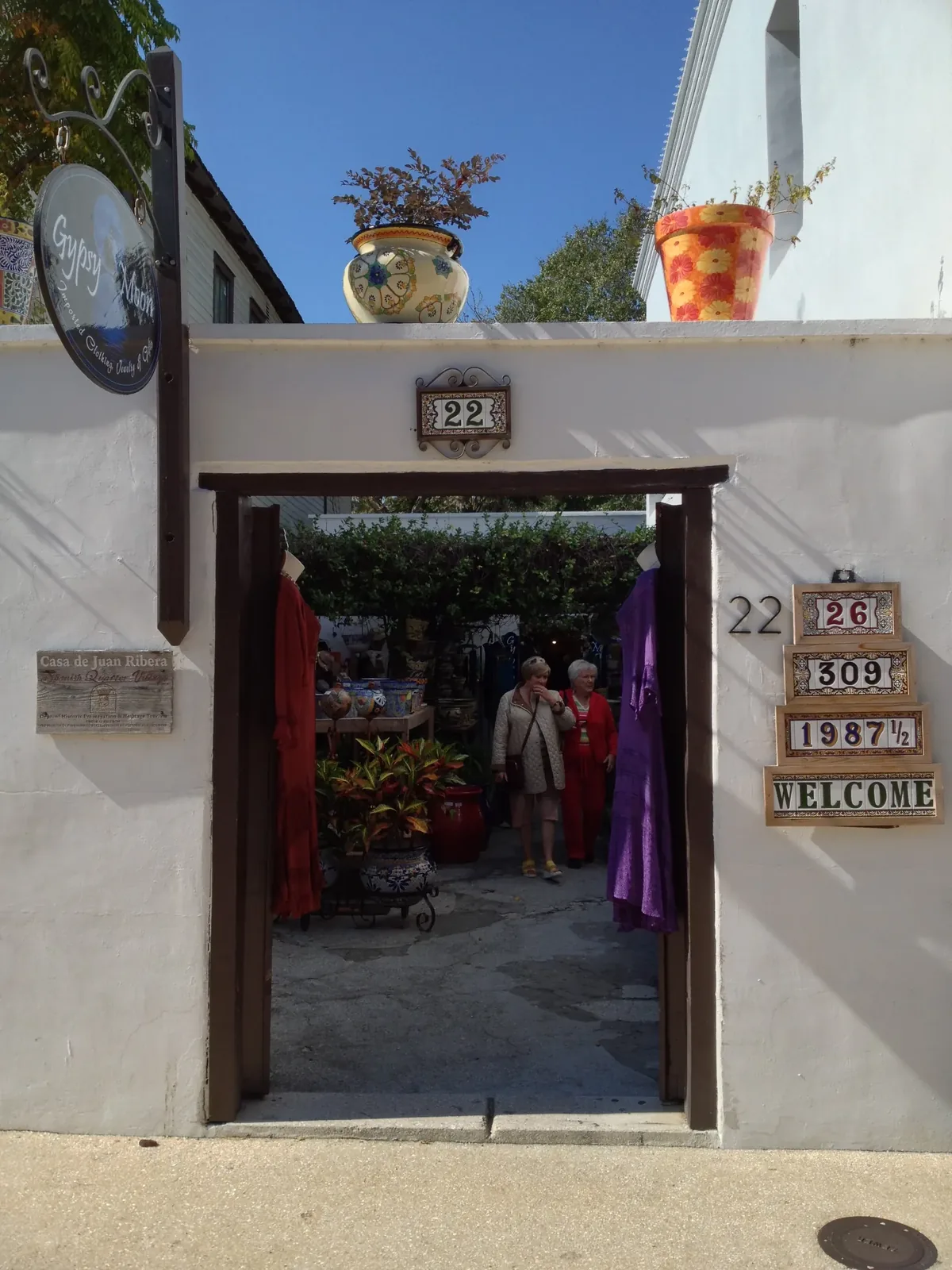 Tienda colonial en la Saint George Street de San Agustín